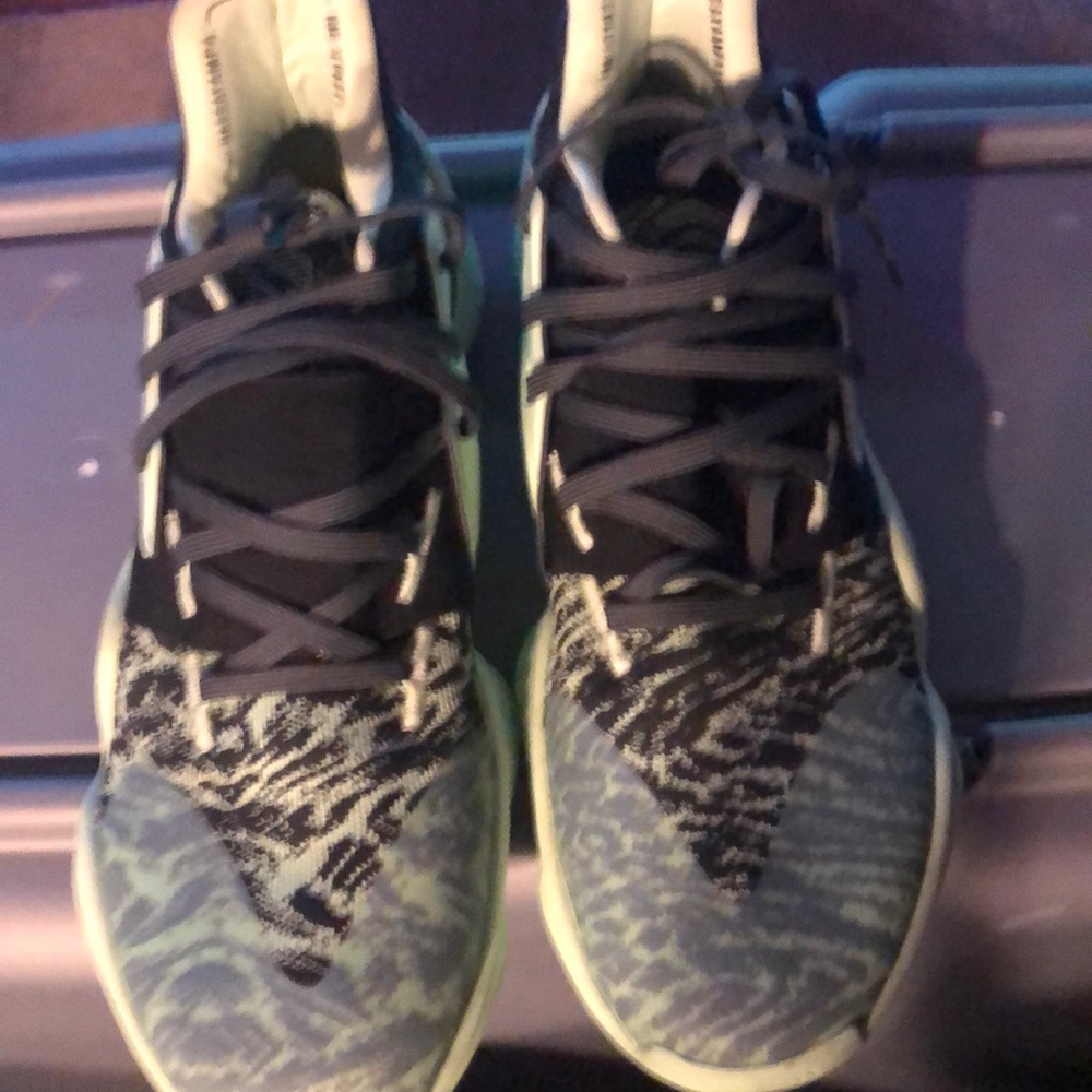 Harden vol 4 signal green